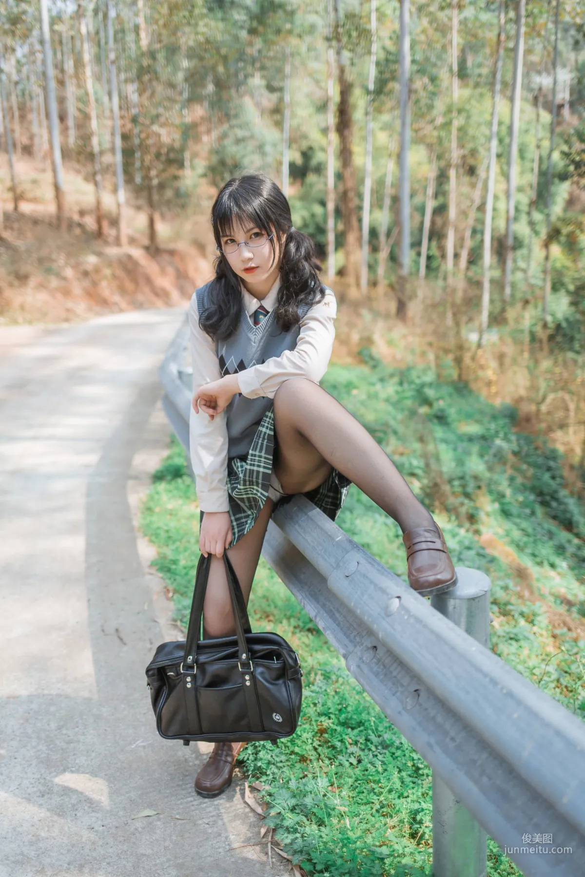 Zhuyue su: Web Idols photo 17