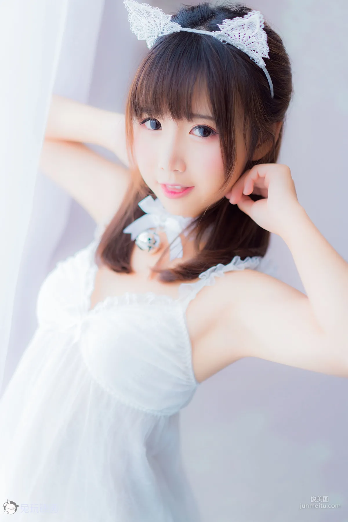 面餅仙兒《吊帶睡衣》 [福利COSPLAY] 寫真集 37