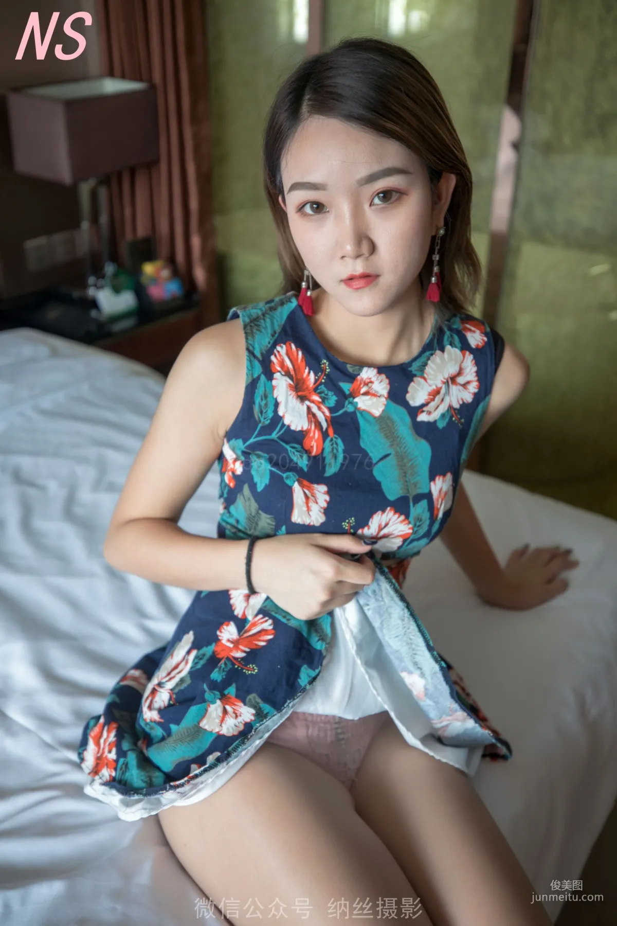 依依《超美腿無縫絲襪嫩腳》 [納絲攝影] 寫真集 13