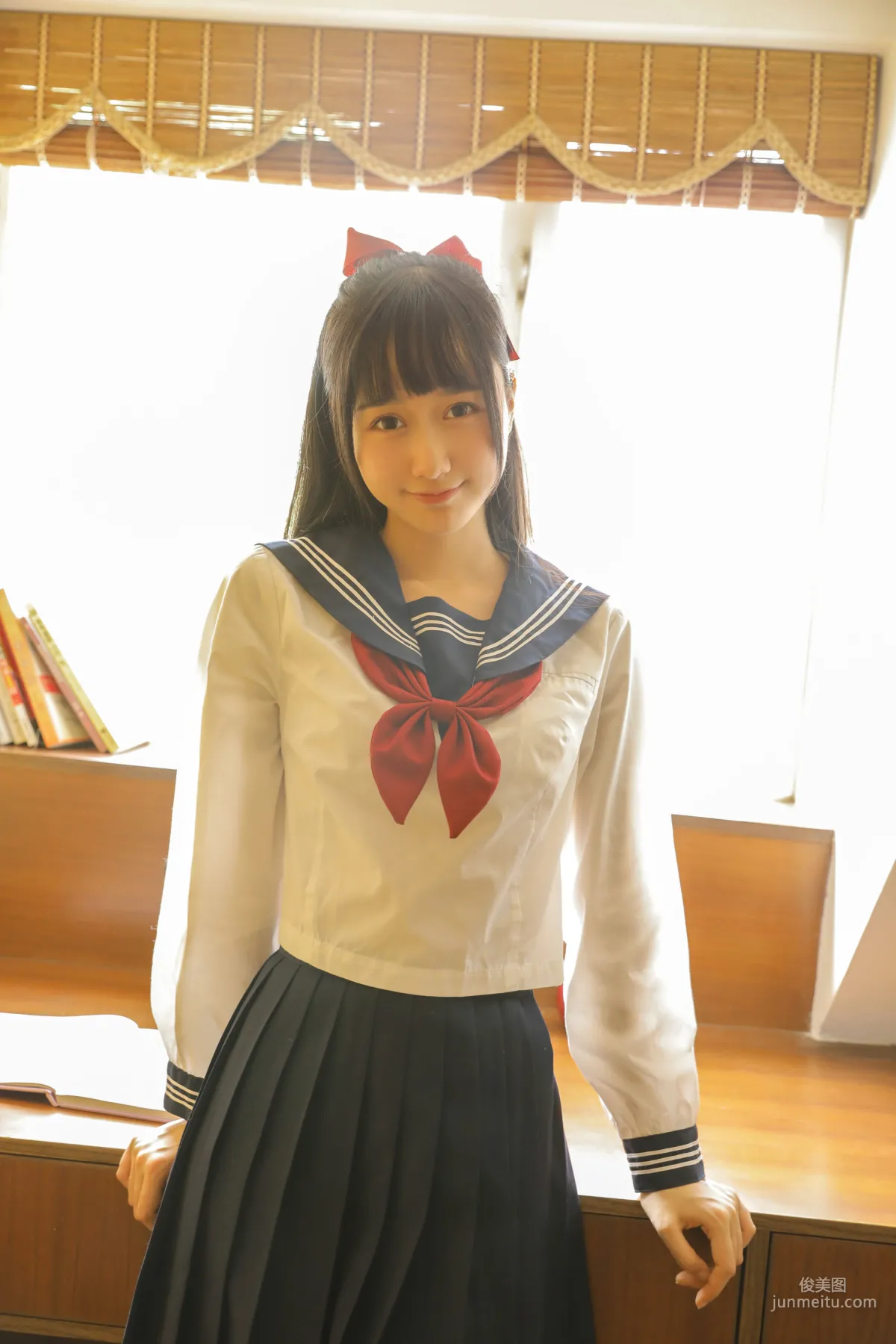 Mu Mianmian: Web Idols photo 5