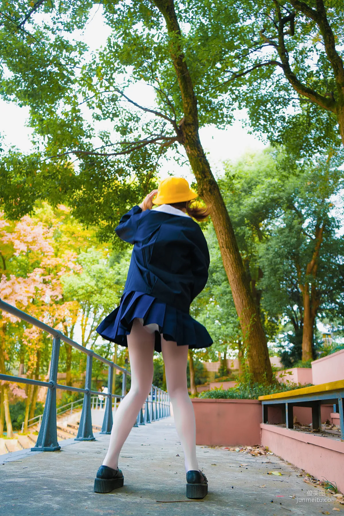 面餅仙兒 《幼稚園》 [福利COSPLAY] 寫真集 26