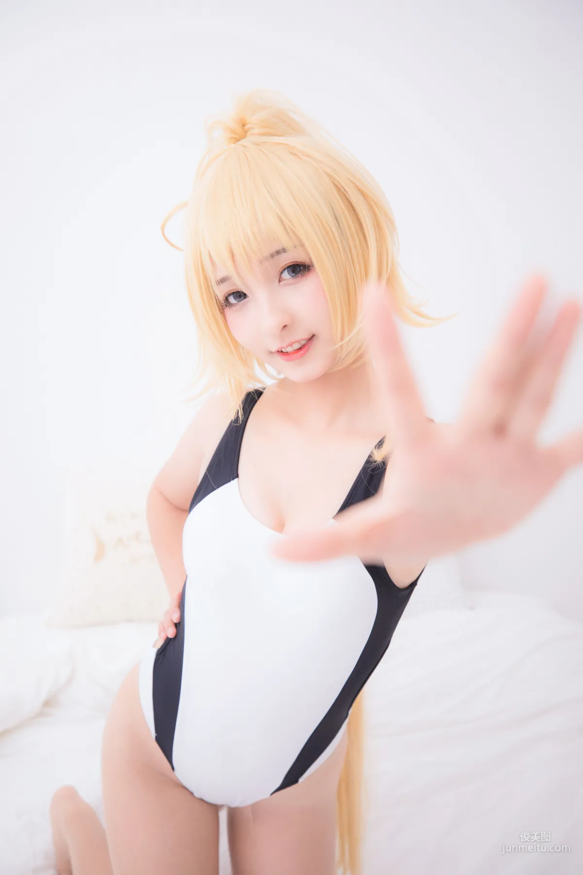 Kagurazaka Mafuyu Jeanne Swimsuit [Cosplay Girl] Photo Set photo 38