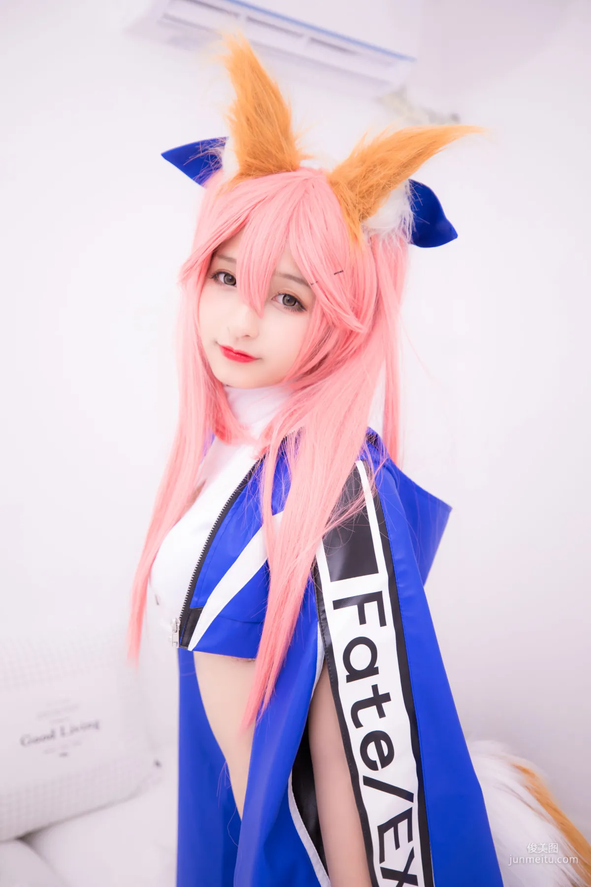 神楽坂真冬《目標はあなた、エンジン全開！！》 [蘿莉COSPLAY] 寫真集 130