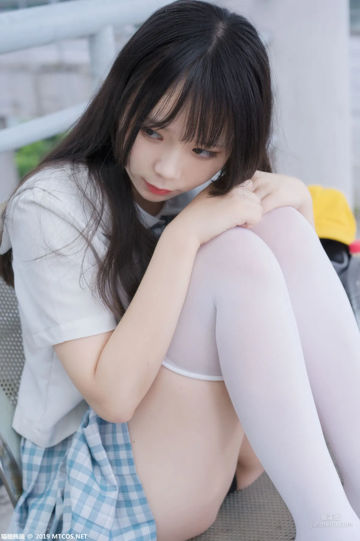 《白丝格子裙少女》 [喵糖映画] VOL.015 写真集33