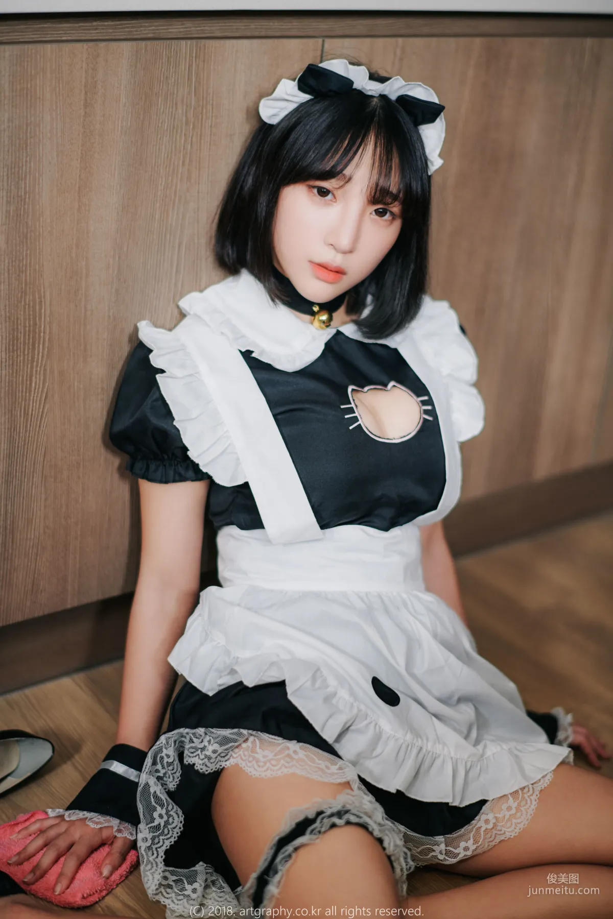 Big Bust Girl Jiang Renqing, Black Stockings Uniform + Maid Seduction [ARTGRAVIA] Photo Set photo 48