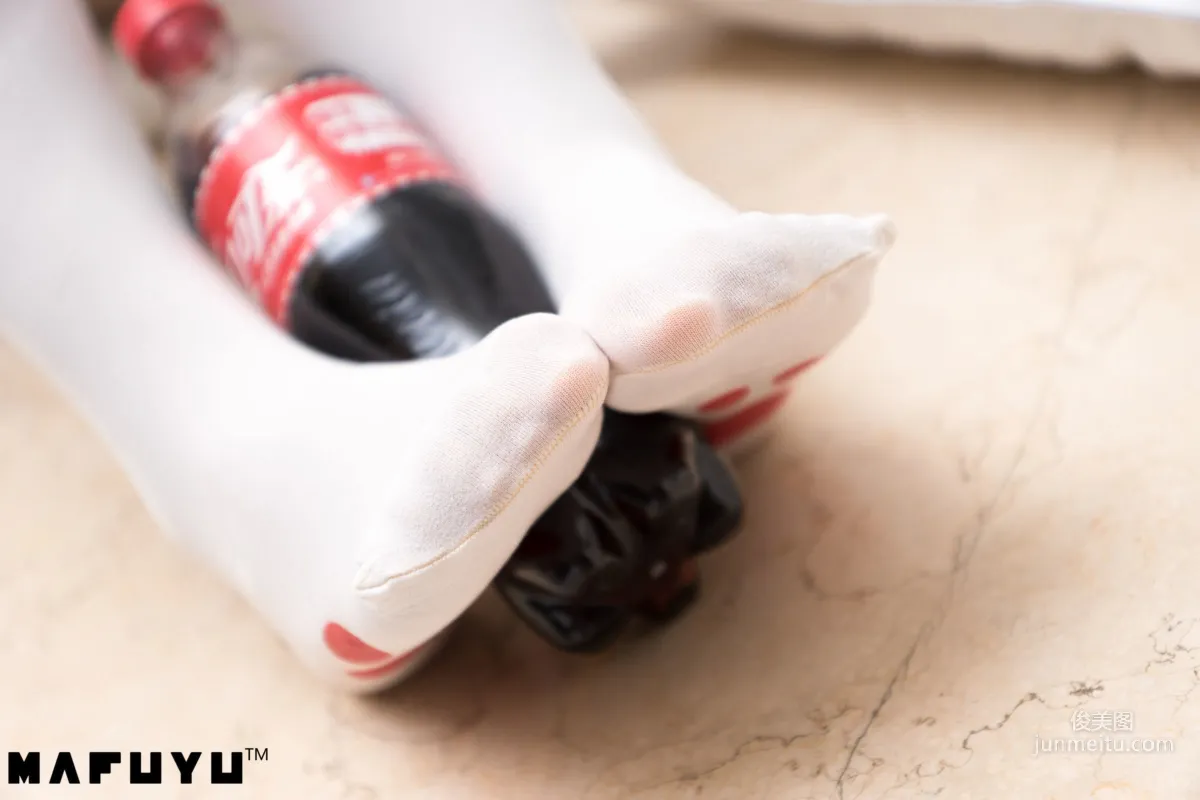 Shenle Banzhen Dong "Cat Claw White Stockings Series" [COSPLAY Beauty] Photo Set photo 48