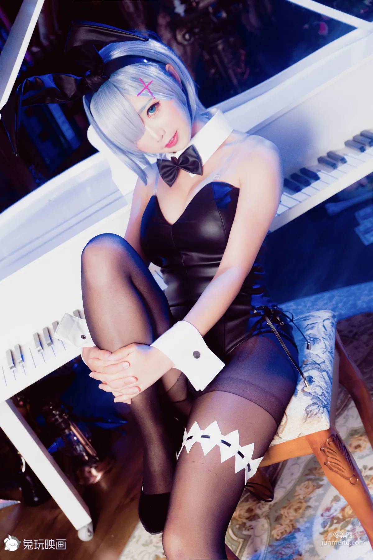 面饼仙儿《兔女郎》 [福利COSPLAY] 写真集31