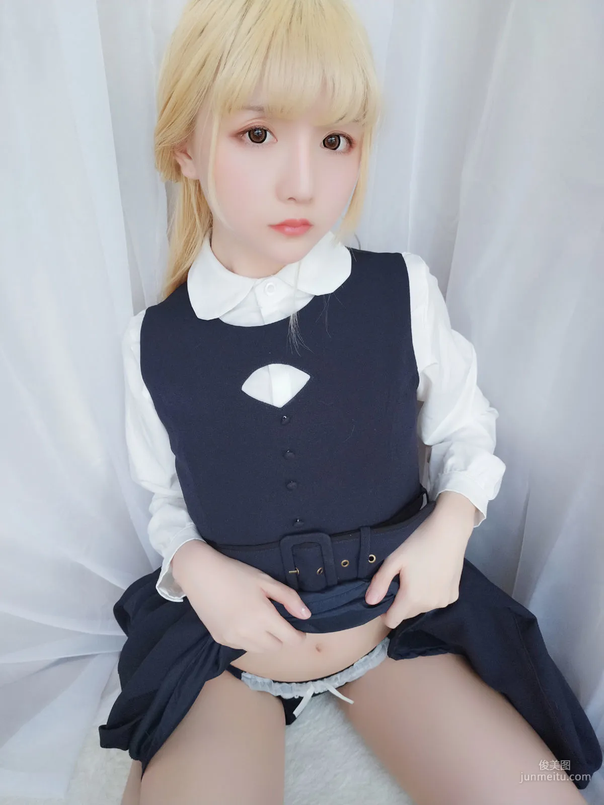 Coser Girl Xingzhi Chichi, Happy Holiday Pack [Cosplay] Photo Set photo 56