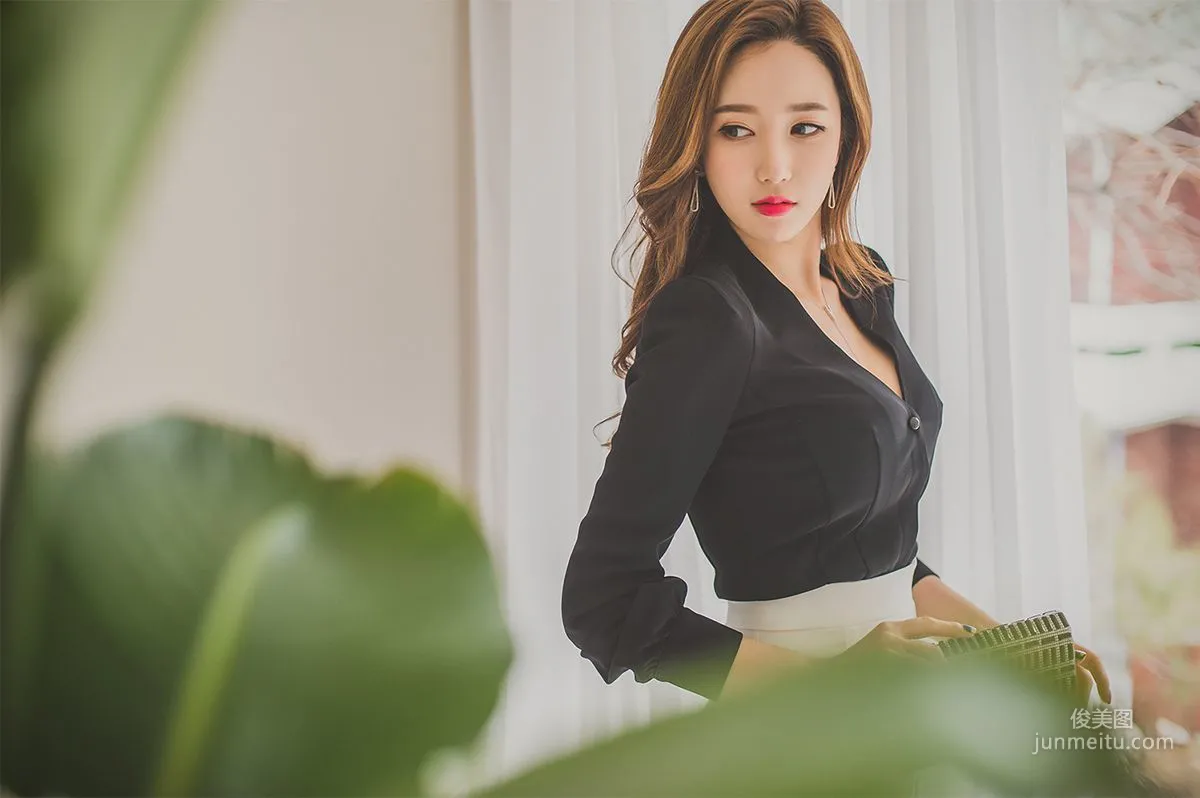 Lee Yeon Jeong Korea's Stunning Elegant Goddess 2 Photo Set photo 50