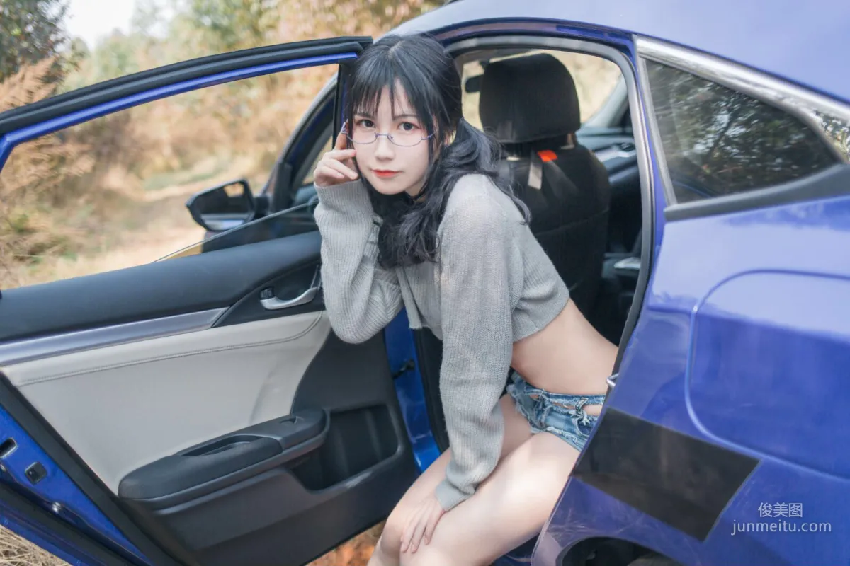 逐月su《车内篇》  [COSPLAY美少女] 写真集1