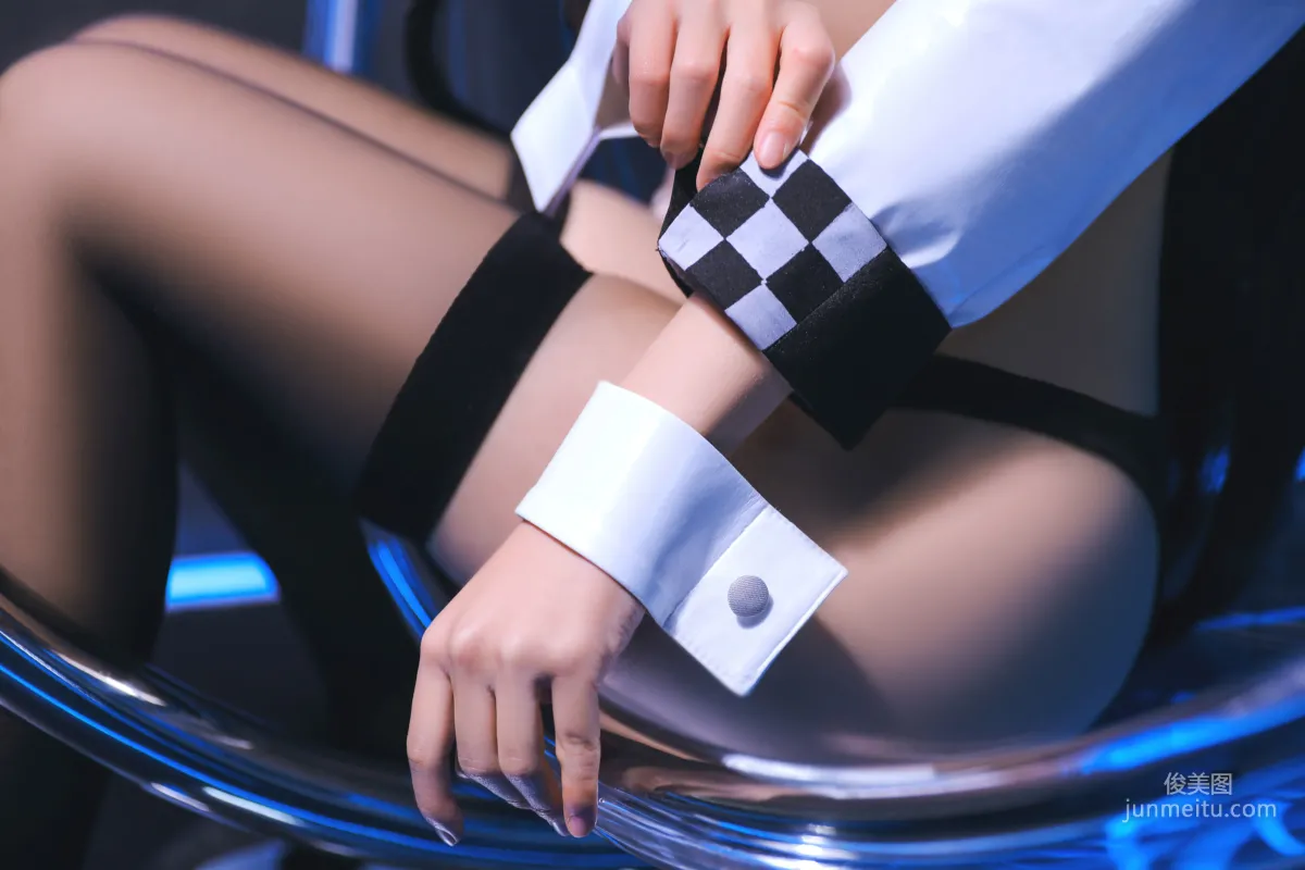 面饼仙儿《爱宕赛车娘》 [福利COSPLAY] 写真集12