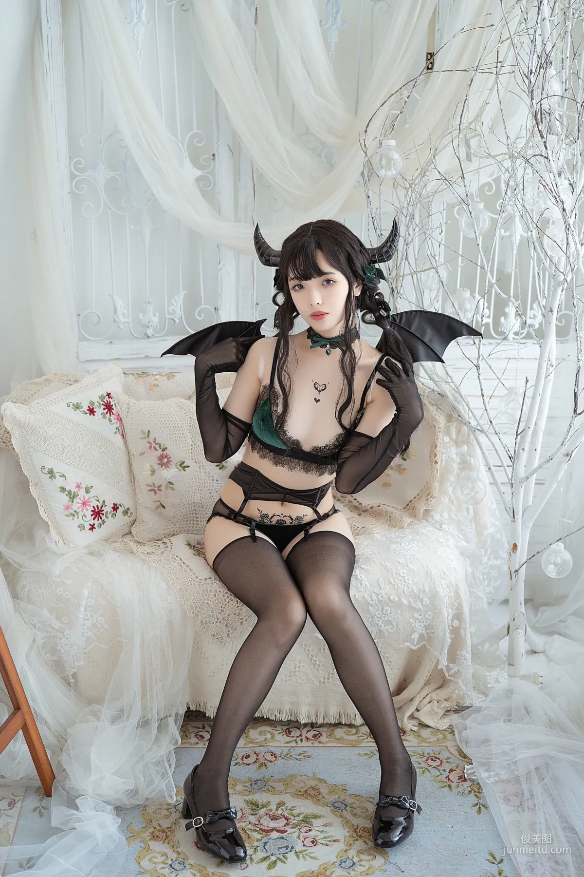 雯妹不讲道理《魅魔 Proud devil》  [COSPLAY福利] 写真集21