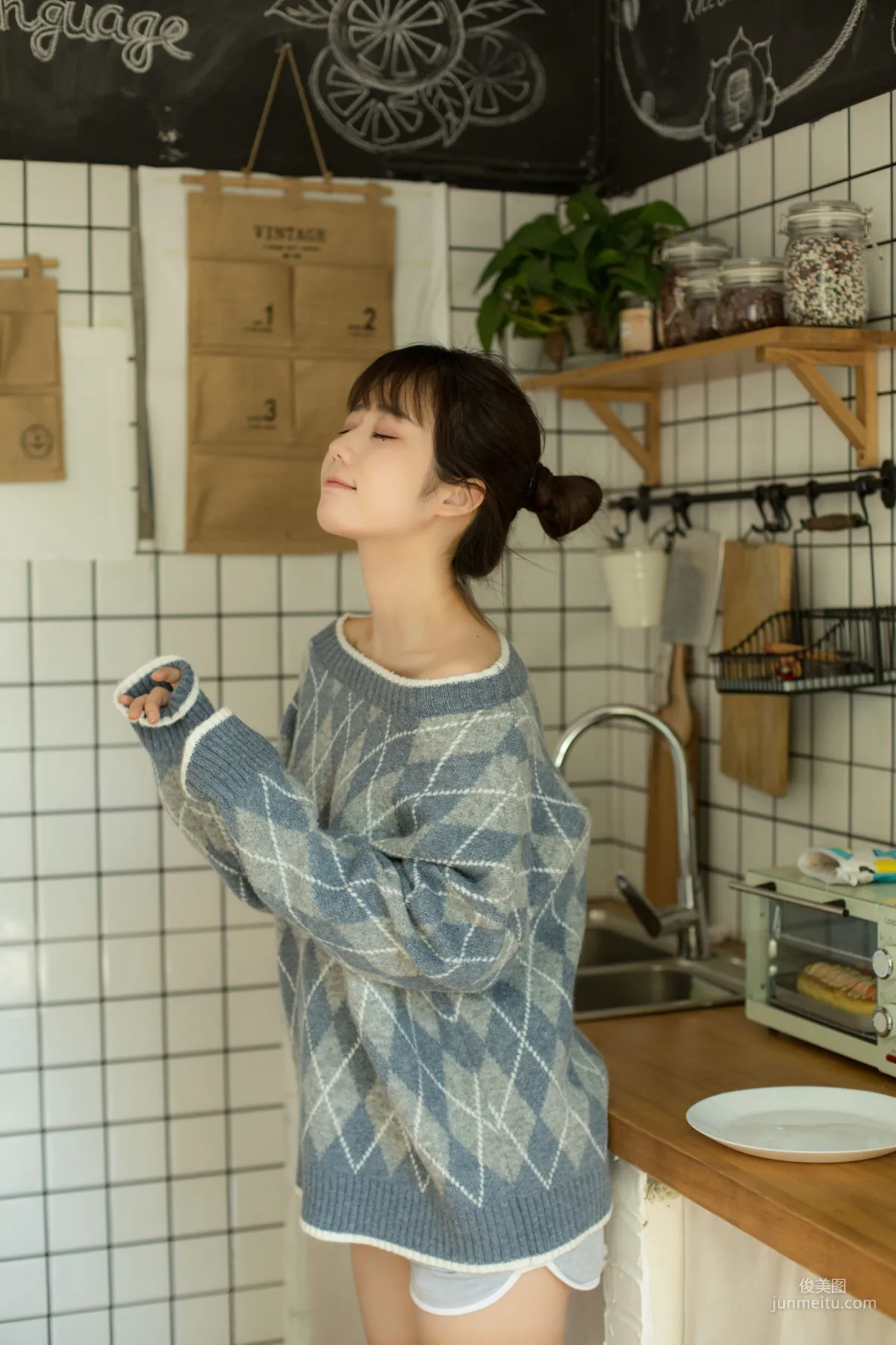 Ji Jingjiang: Web Idols photo 6
