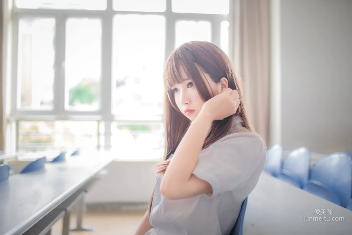 白金Saki《制服黑絲》 [COSPLAY福利] 寫真集 15