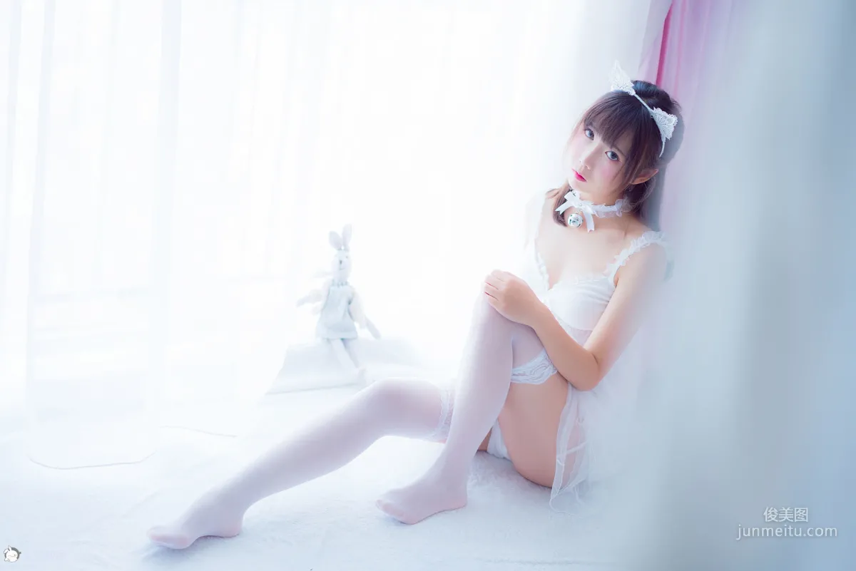 面餅仙兒《吊帶睡衣》 [福利COSPLAY] 寫真集 4