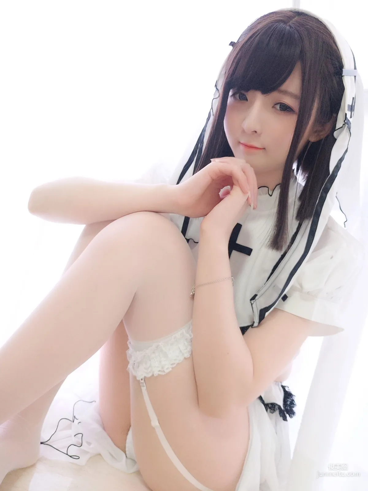 一小央泽《白修女》 [COSPLAY福利] 写真集11
