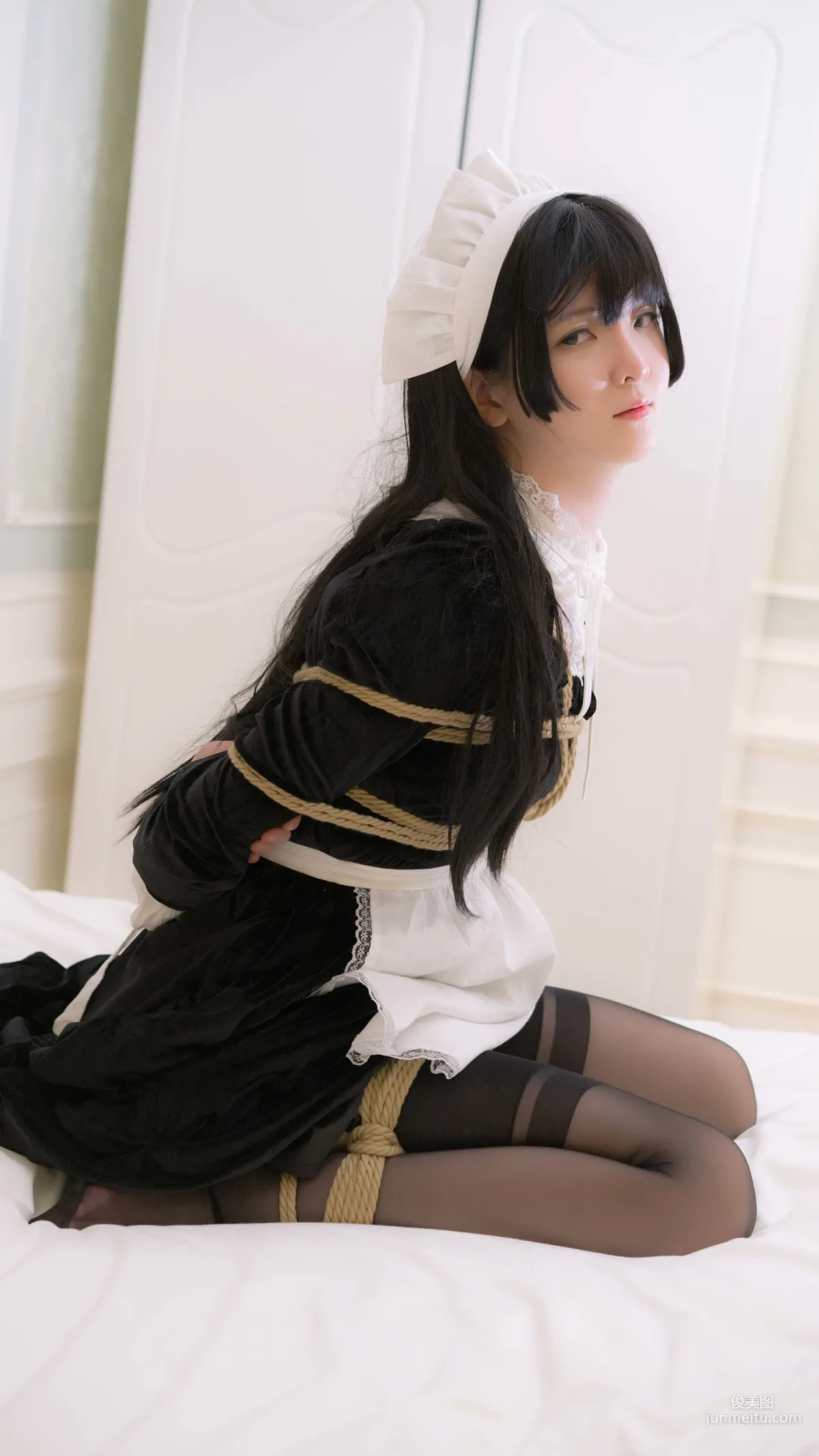 一小央澤《束縛》 [COSPLAY攝影] 寫真集 18
