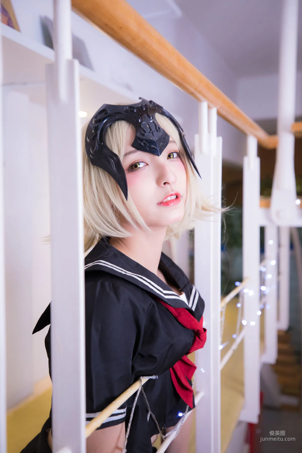 神楽坂真冬《放課後》 [蘿莉COSPLAY] 寫真集 46