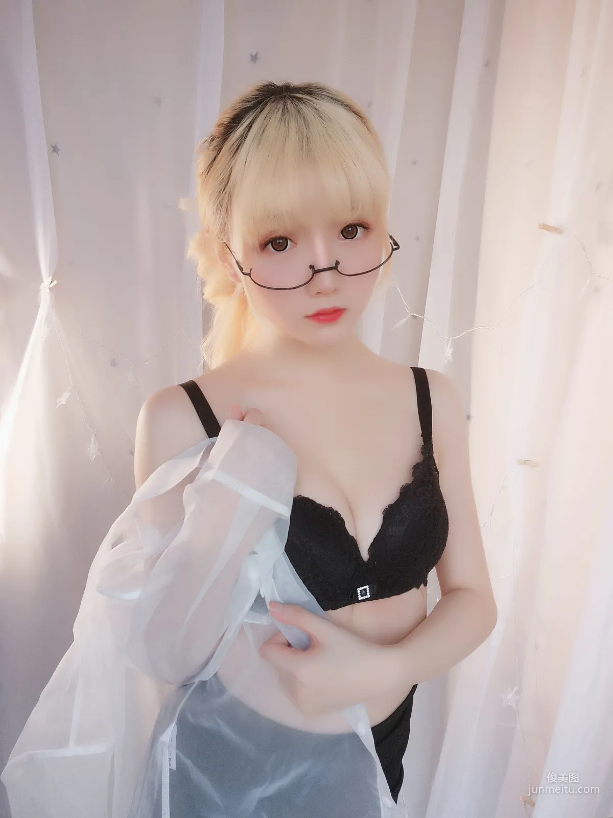 星之遲遲 《今晚加班包》 [福利COSPLAY] 寫真集 47