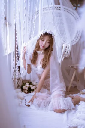 COSER黑川《年上彼女 婚紗+毛衣》 [COSPLAY少女] 寫真集