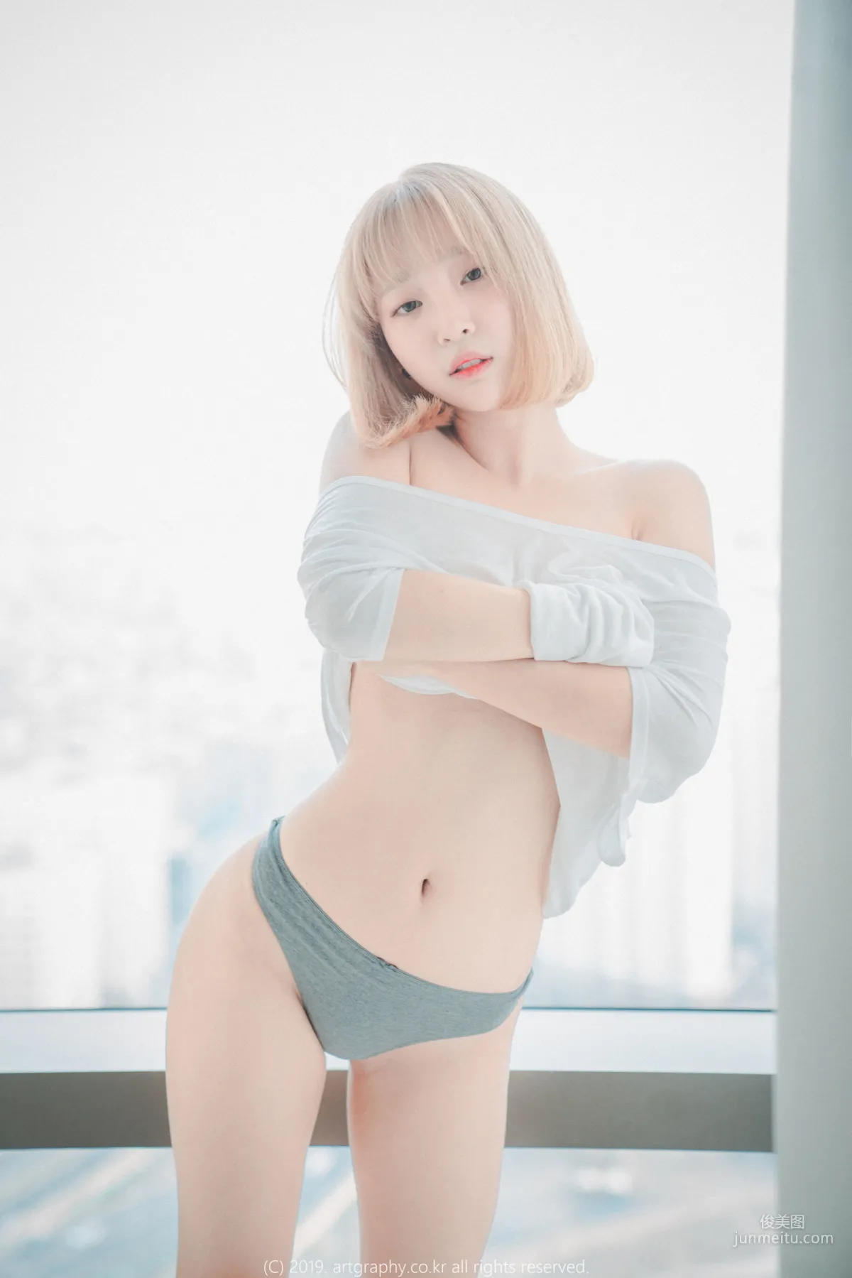 Big-Bust Jiang Renqing, Thong + T-Shirt + Fishnet Stockings Bunny Girl [ARTGRAVIA] Photo Set photo 7