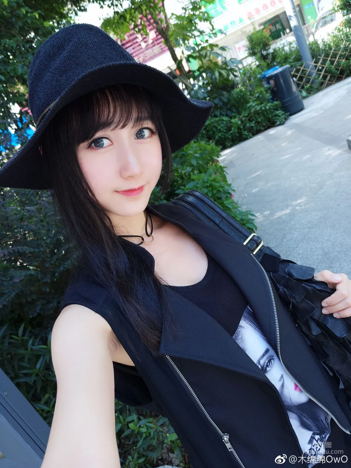 Cute Girl Mu Mianmian OwO, Weibo Life Selfies [Cosplay Beauty] Photo Set photo 54