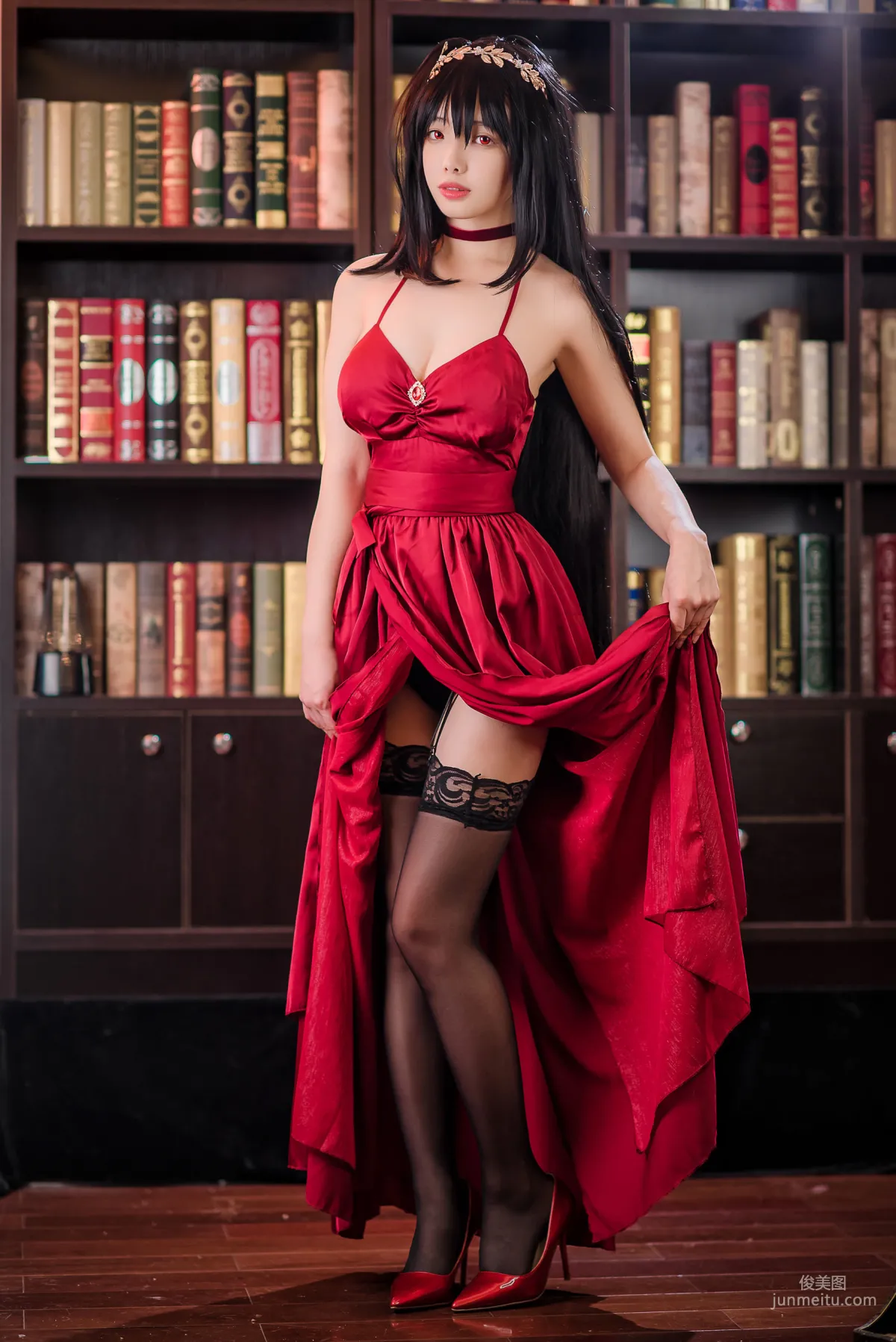 Wenmei Bujiang Daoli, Azur Lane Taihou Dress [COSPLAY] Photo Set photo 6