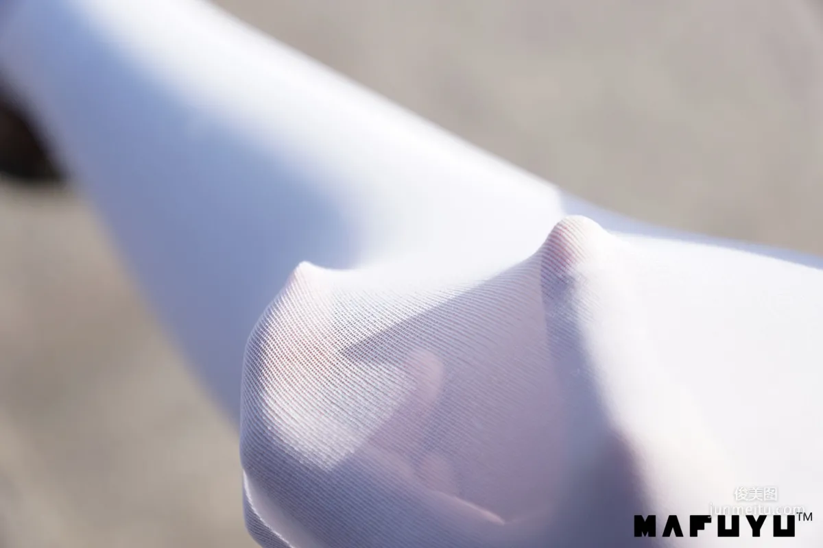 Shenle Banzhen Dong 'Girl and Nature and White Socks Series' [Cosplay Collection] Photo Set photo 16