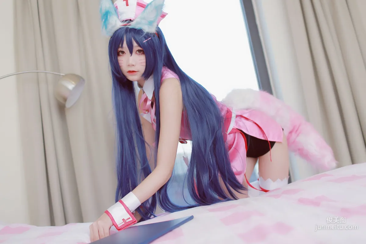 Wugeng Baigui: Web Idols photo 18
