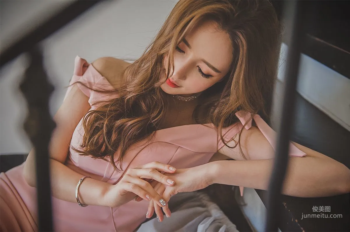 李妍静《绝美高雅气质女神3》写真集60