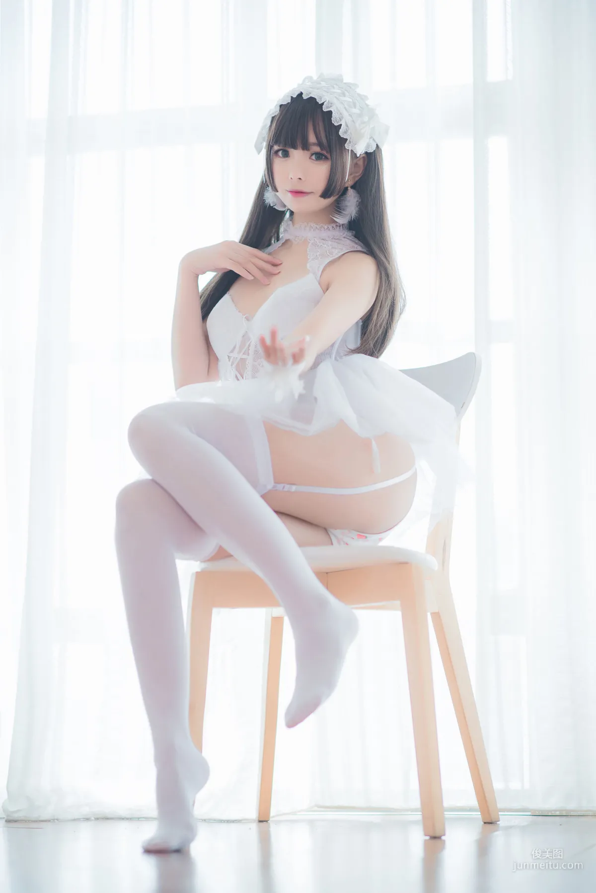 Xiaoye Meizi w 'White Gauze Skirt + Rem Nurse + Rem Bunny Girl' [Web Idols] Photo Set photo 7