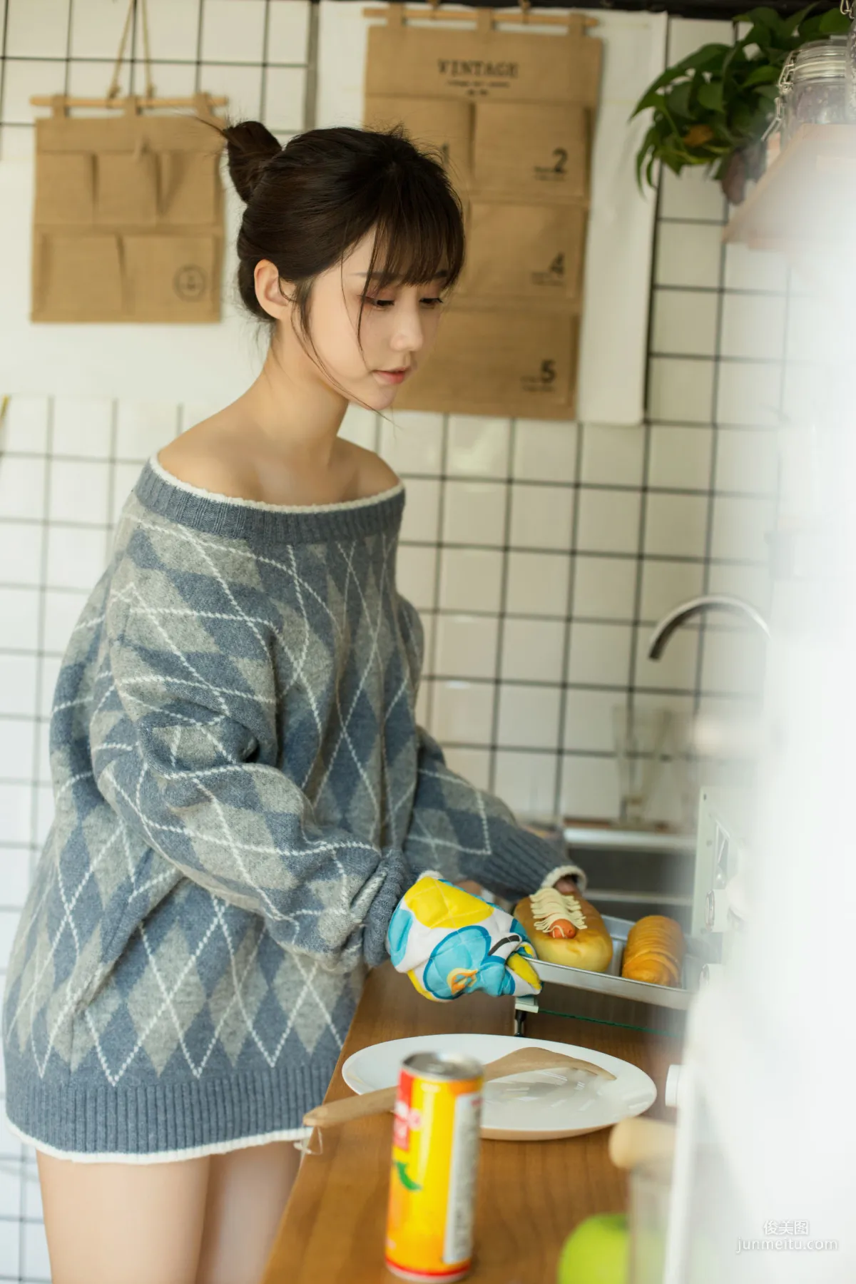 Ji Jingjiang: Web Idols photo 8