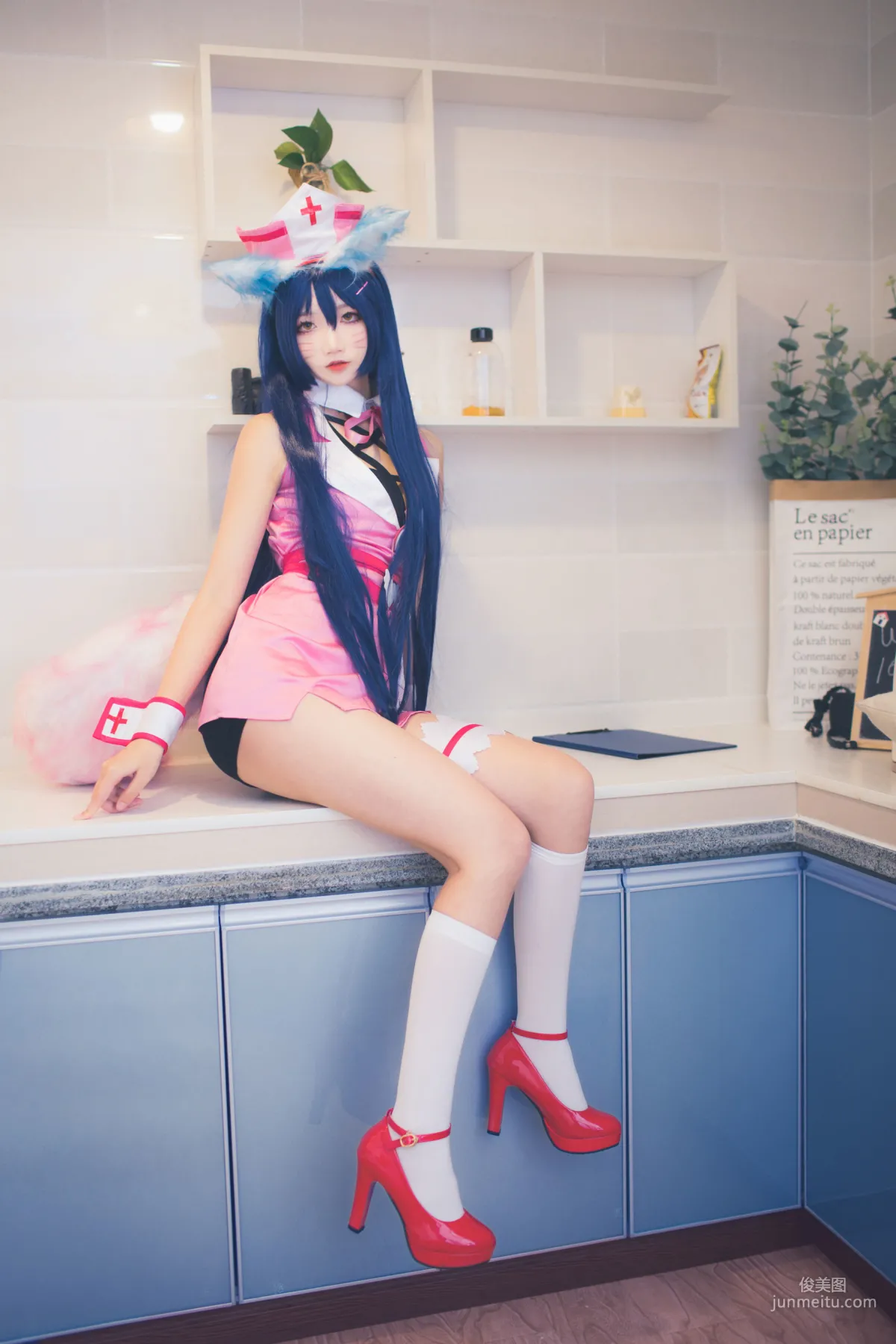 Wugeng Baigui: Web Idols photo 33