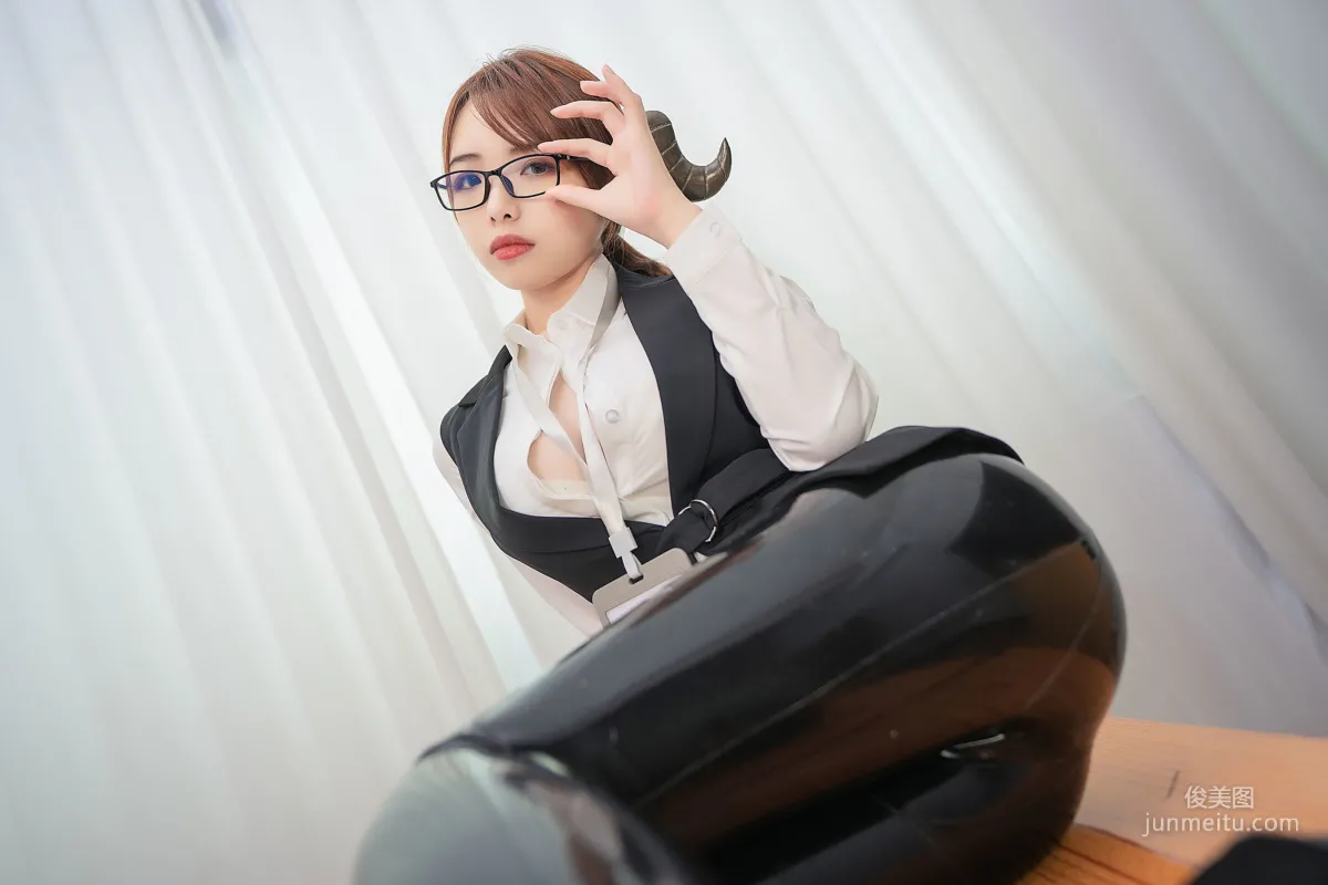 雯妹不讲道理《魅魔 office devil》 [COSPLAY福利] 写真集6