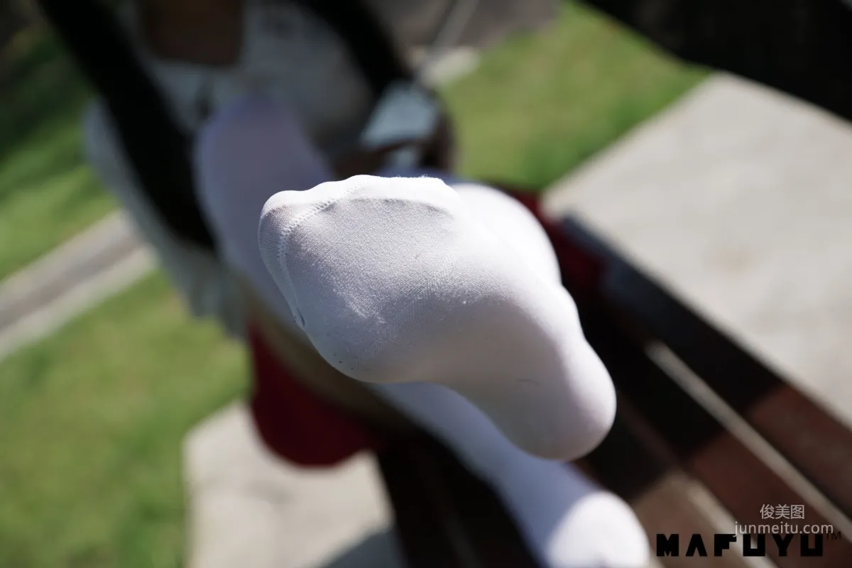 Shenle Banzhen Dong 'Girl and Nature and White Socks Series' [Cosplay Collection] Photo Set photo 40