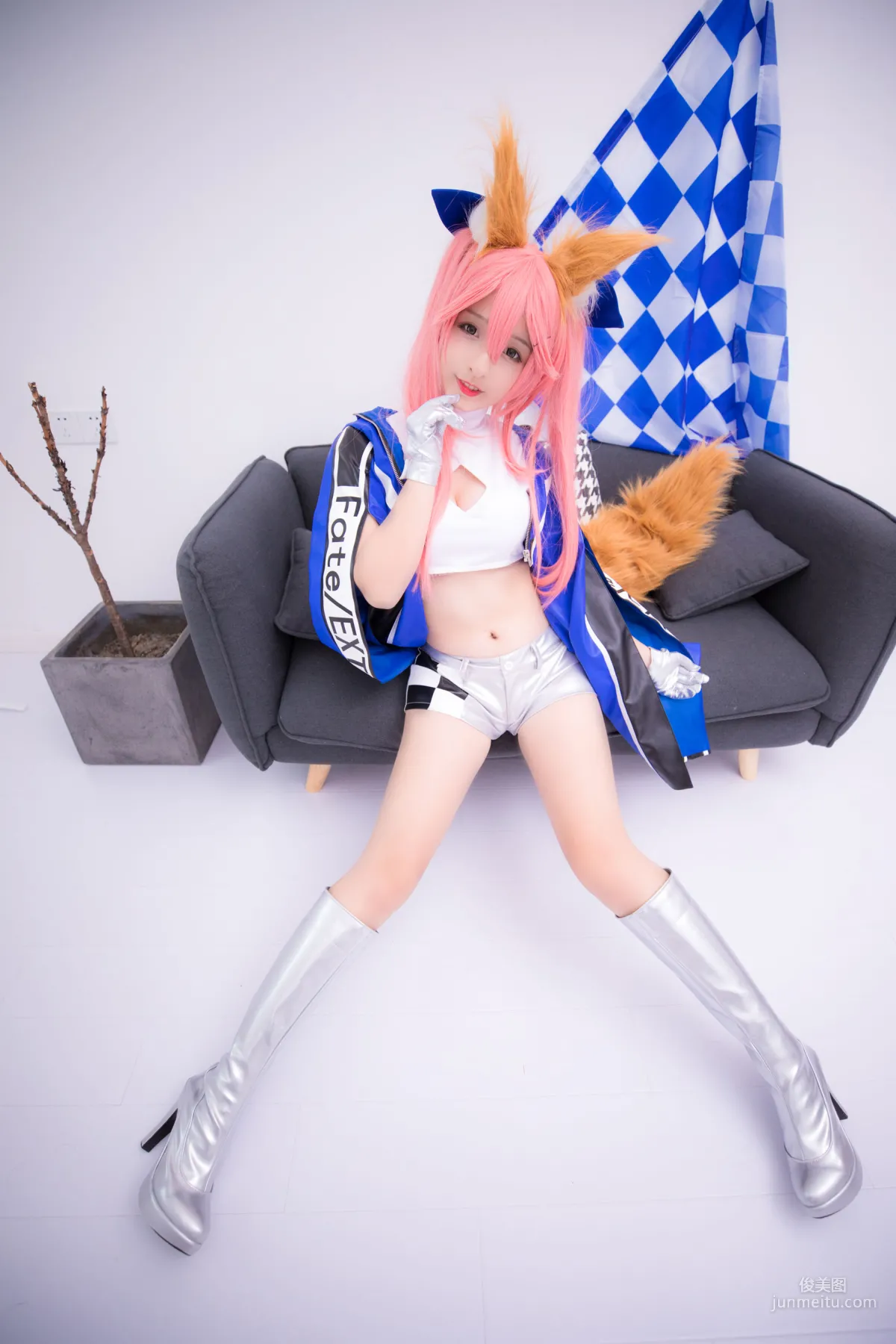 神楽坂真冬《目標はあなた、エンジン全開！！》 [蘿莉COSPLAY] 寫真集 54