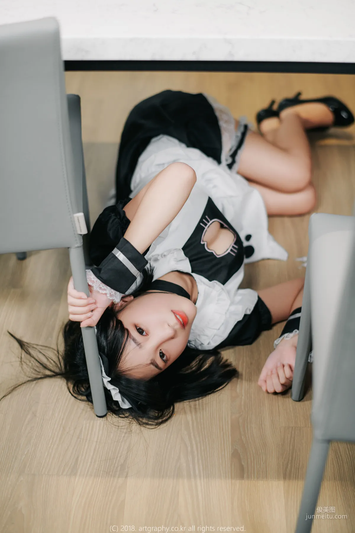 Big Bust Girl Jiang Renqing, Black Stockings Uniform + Maid Seduction [ARTGRAVIA] Photo Set photo 61