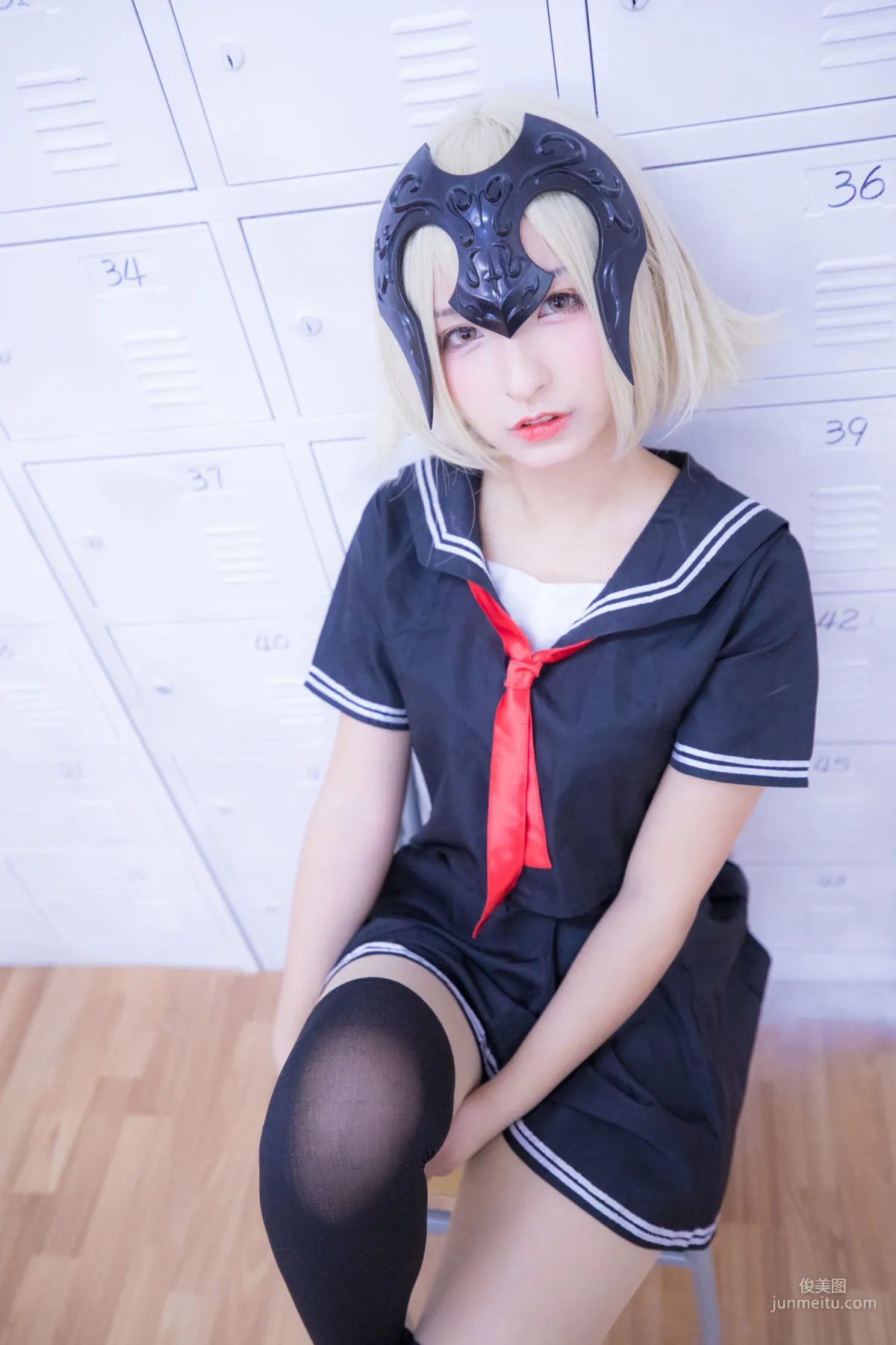 神楽坂真冬《放課後》 [蘿莉COSPLAY] 寫真集 106