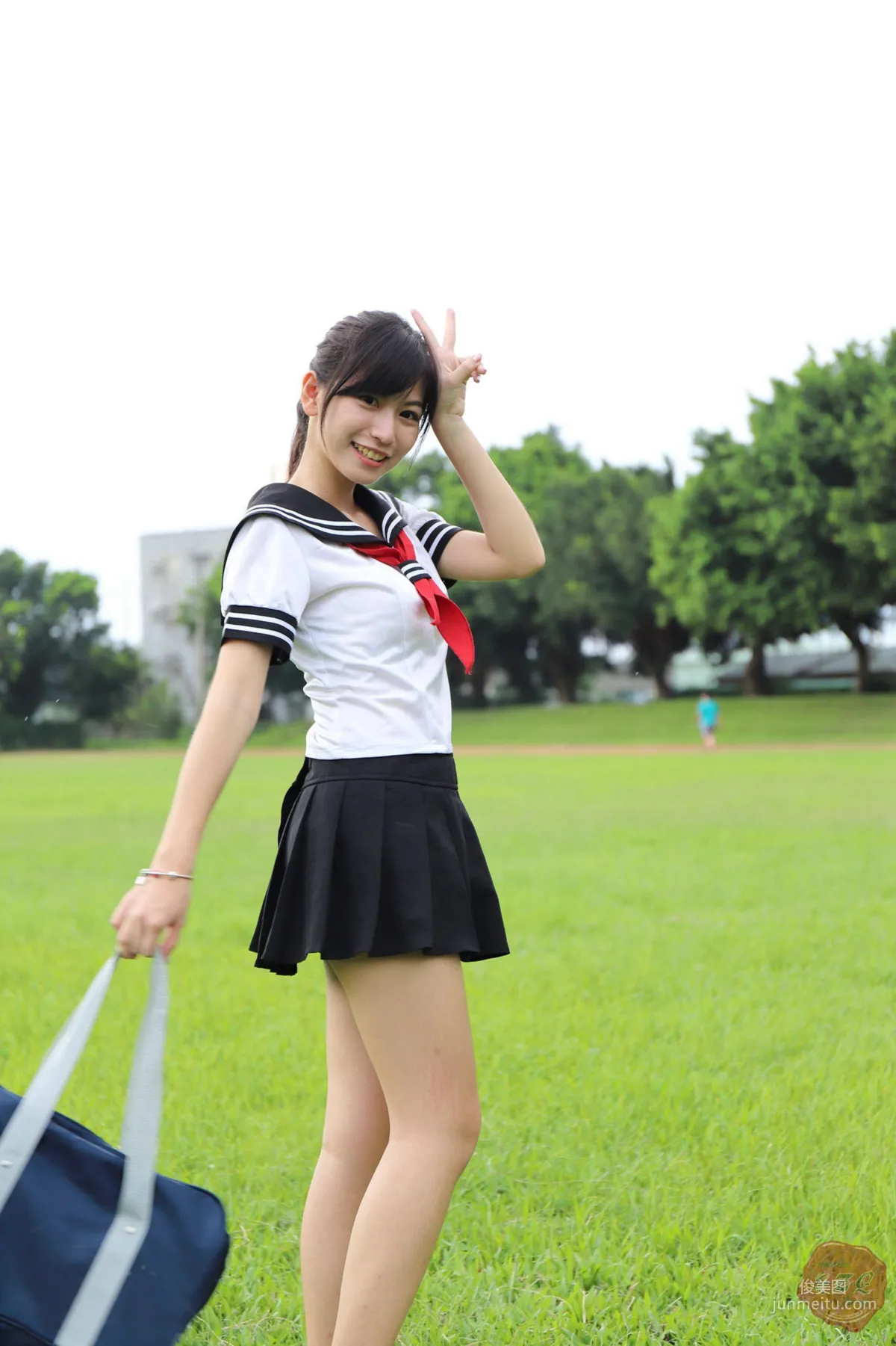 Uniform Girl Lin Wendi [Taiwan Beauties] Photo Set photo 43