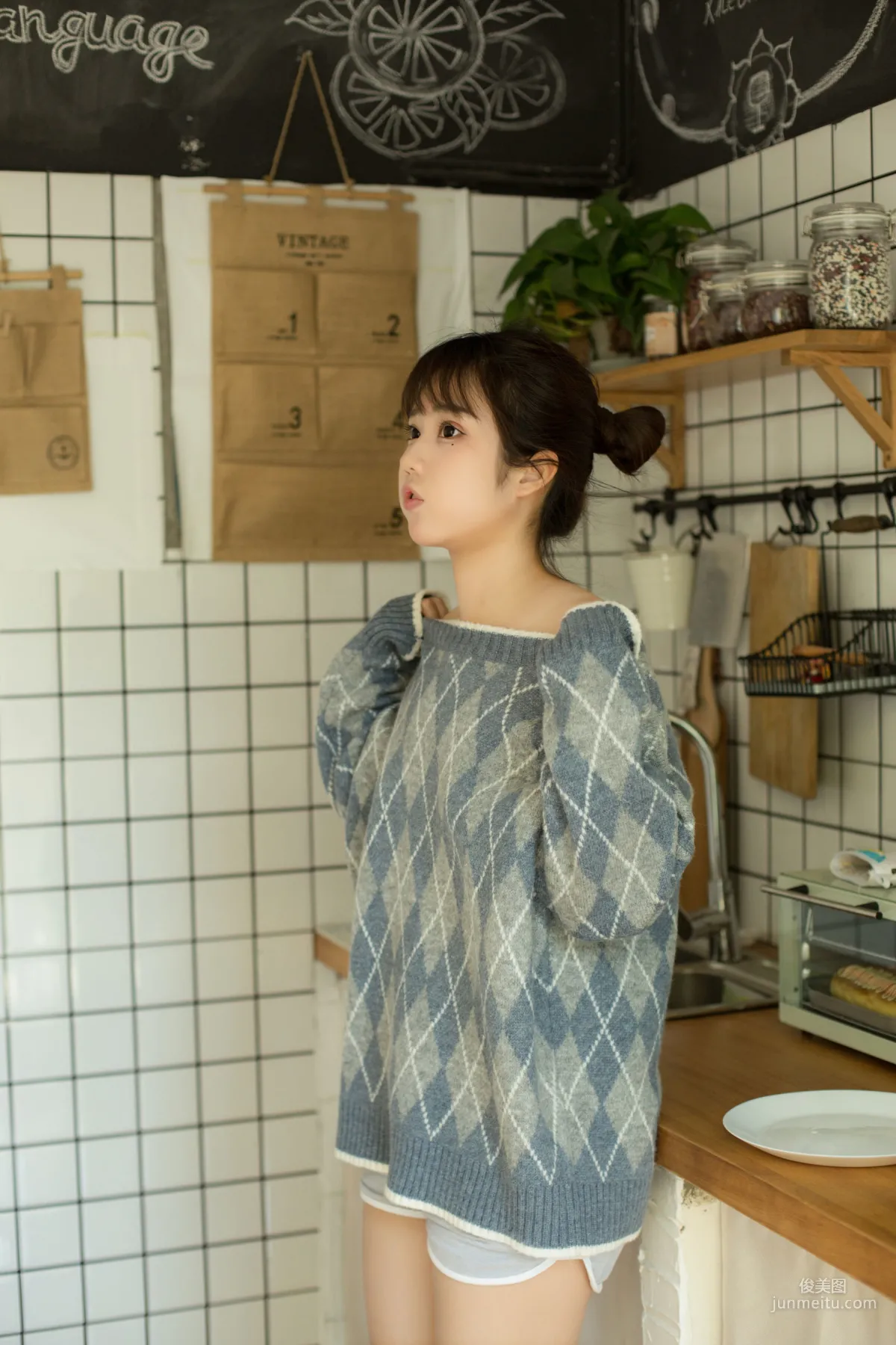 Ji Jingjiang: Web Idols photo 5