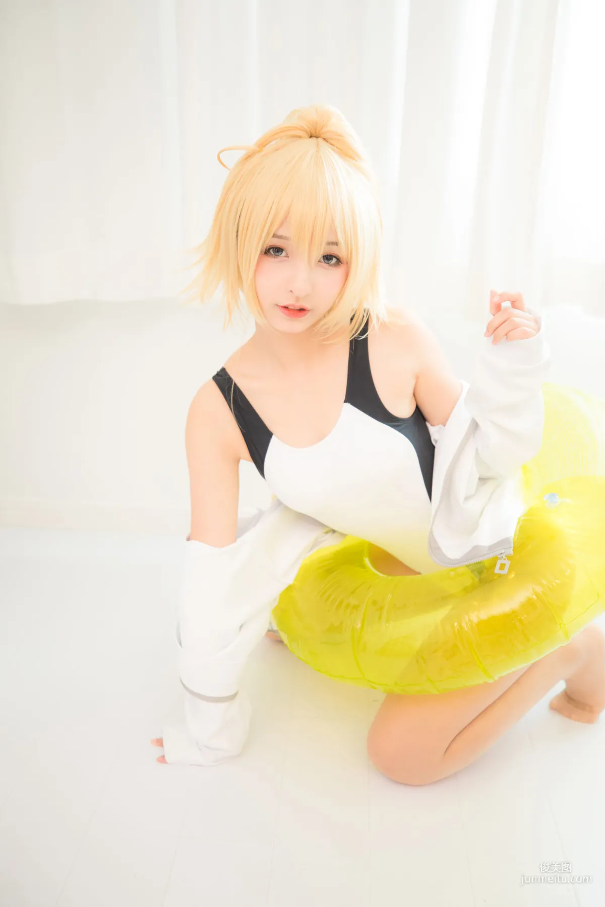 Kagurazaka Mafuyu Jeanne Swimsuit [Cosplay Girl] Photo Set photo 7