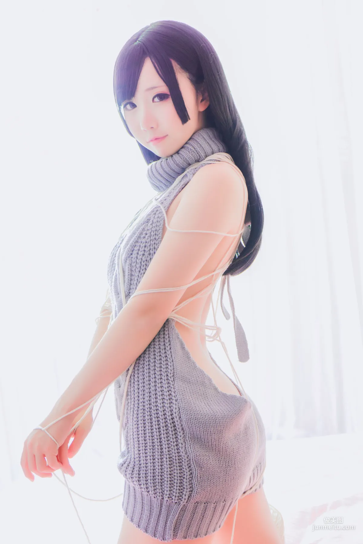 面餅仙兒《露背毛衣！！》 [福利COSPLAY] 寫真集 30