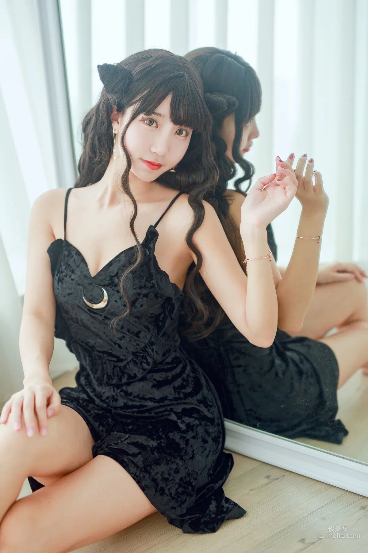 COSER黑川《小恶魔黑裙子》  [COSPLAY少女] 写真集31
