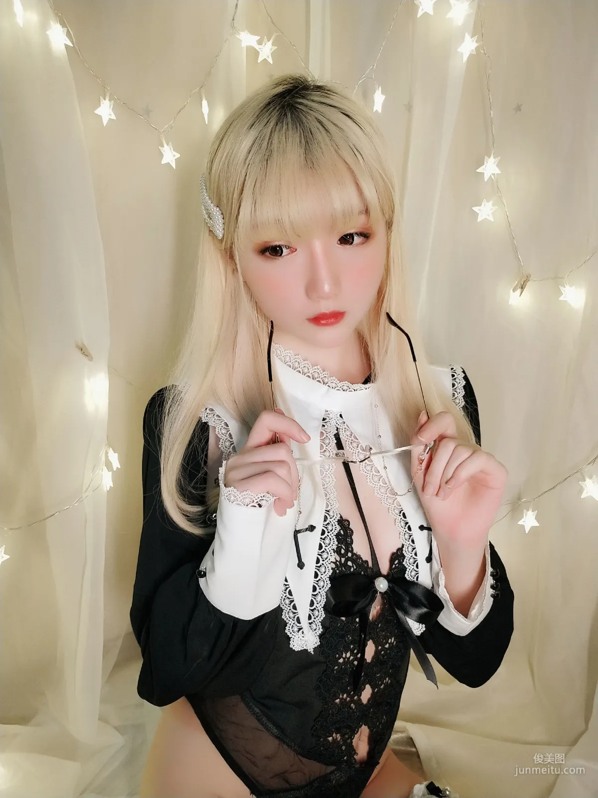 星之遲遲《聖光修女包》 [福利COSPLAY] 寫真集 29