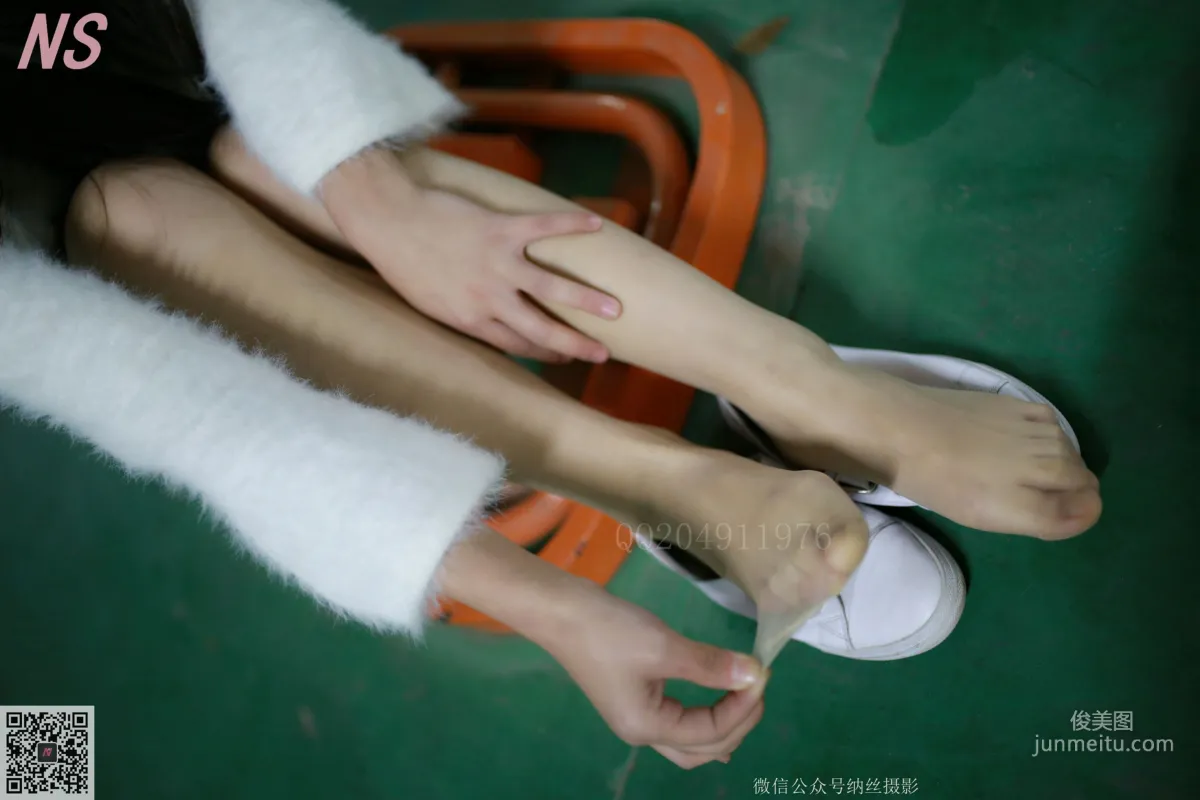 珊珊《超短裙美腿肉丝》 [纳丝摄影] NO.097 写真集84