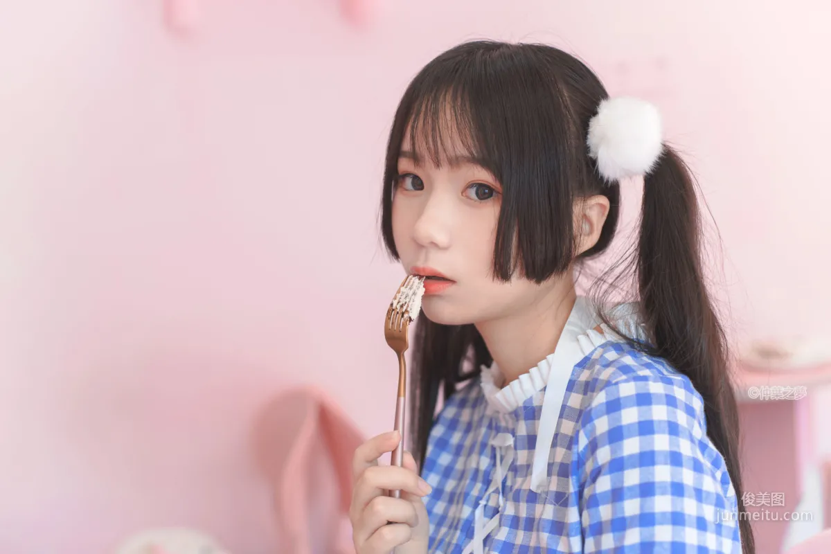 《蓝白格子连衣裙》 [轻兰映画] SPL.010 写真集52