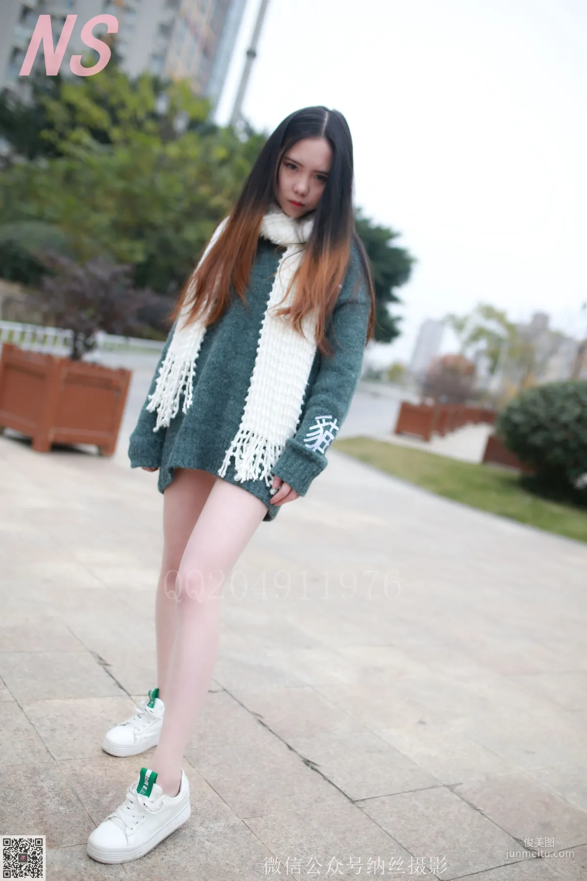 小师妹《撕丝袜的妹子》 [纳丝摄影] 写真集13