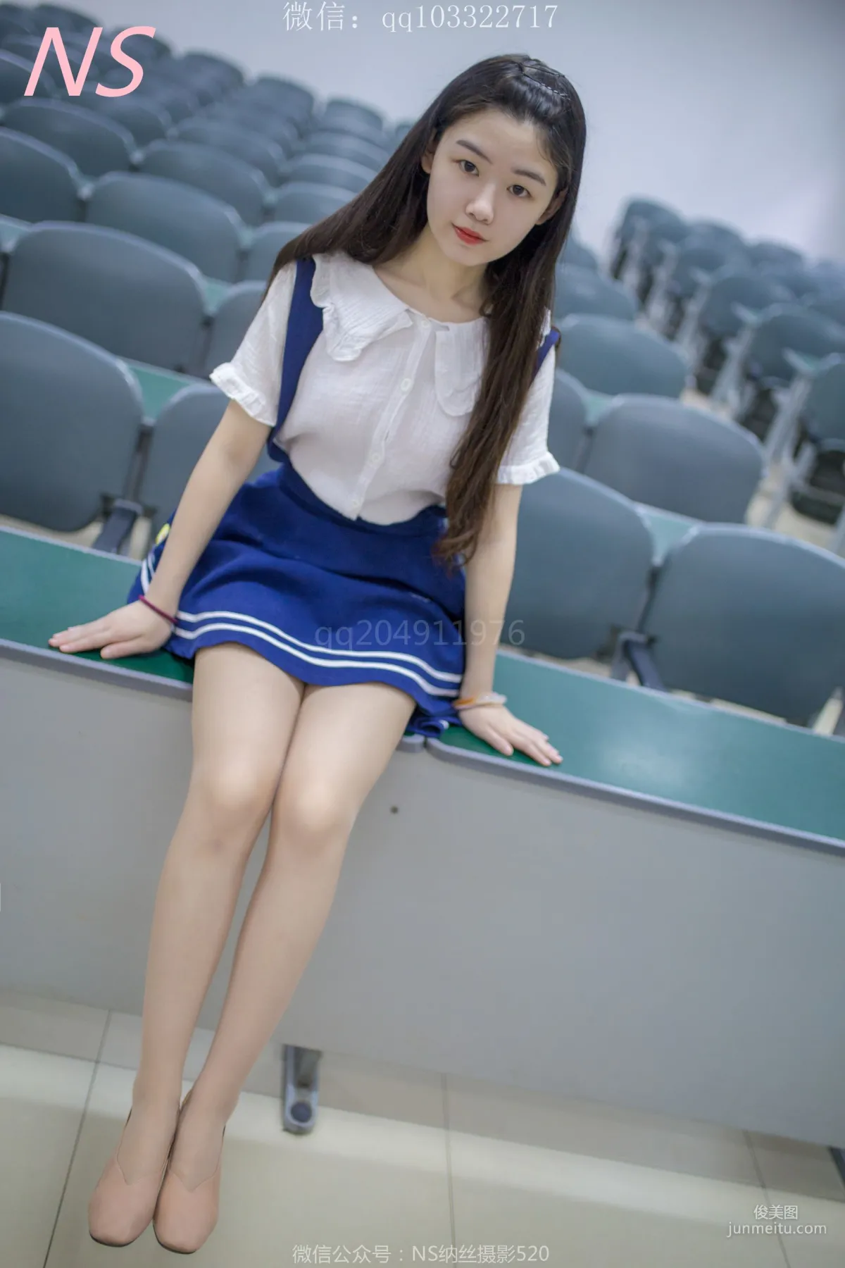 小纯《纯纯丝袜萌萌》 [纳丝摄影] 写真集3