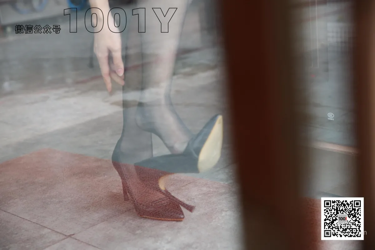 Tui Tui, Restaurant Waitress 2 [One Thousand and One Nights IESS] Beautiful Legs and Silk Feet Photo Set photo 78