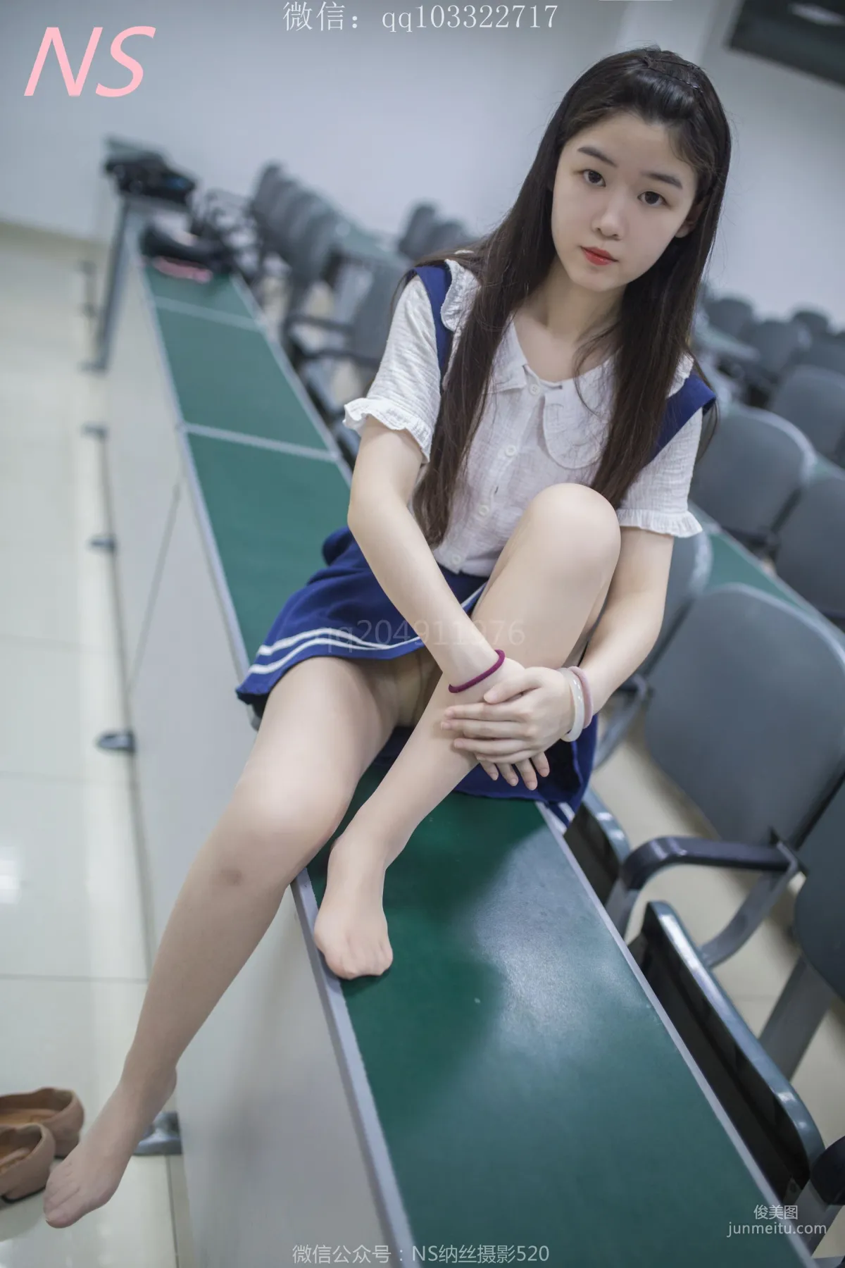 小纯《纯纯丝袜萌萌》 [纳丝摄影] 写真集27